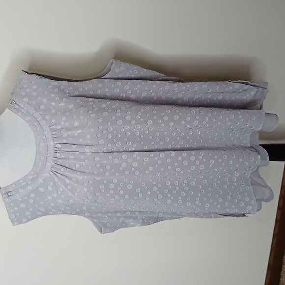 Roz & Ali Tops - Roz& Ali lavender polka dot pleated blouse size 2X